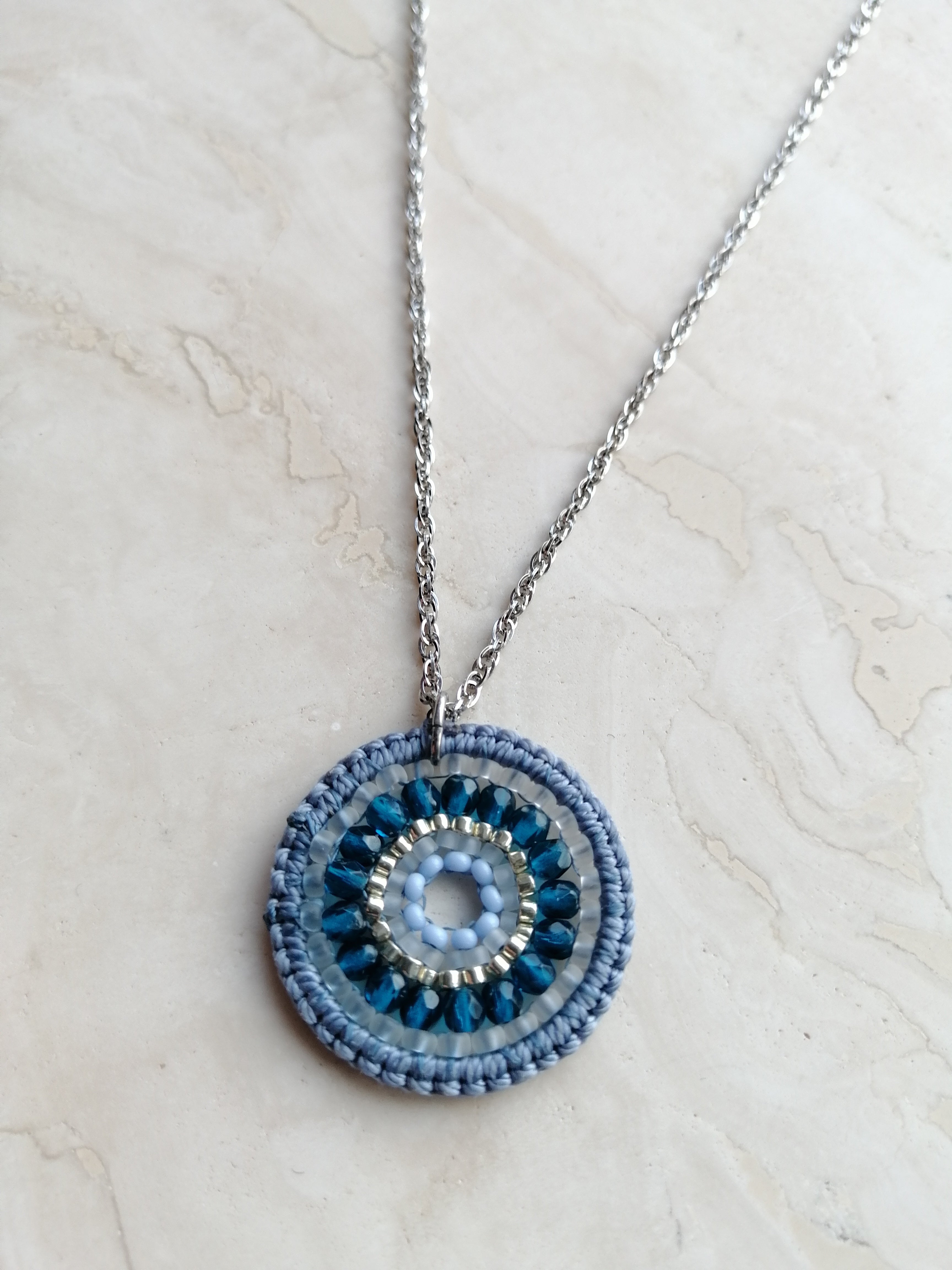 Collier Rosace Bleue