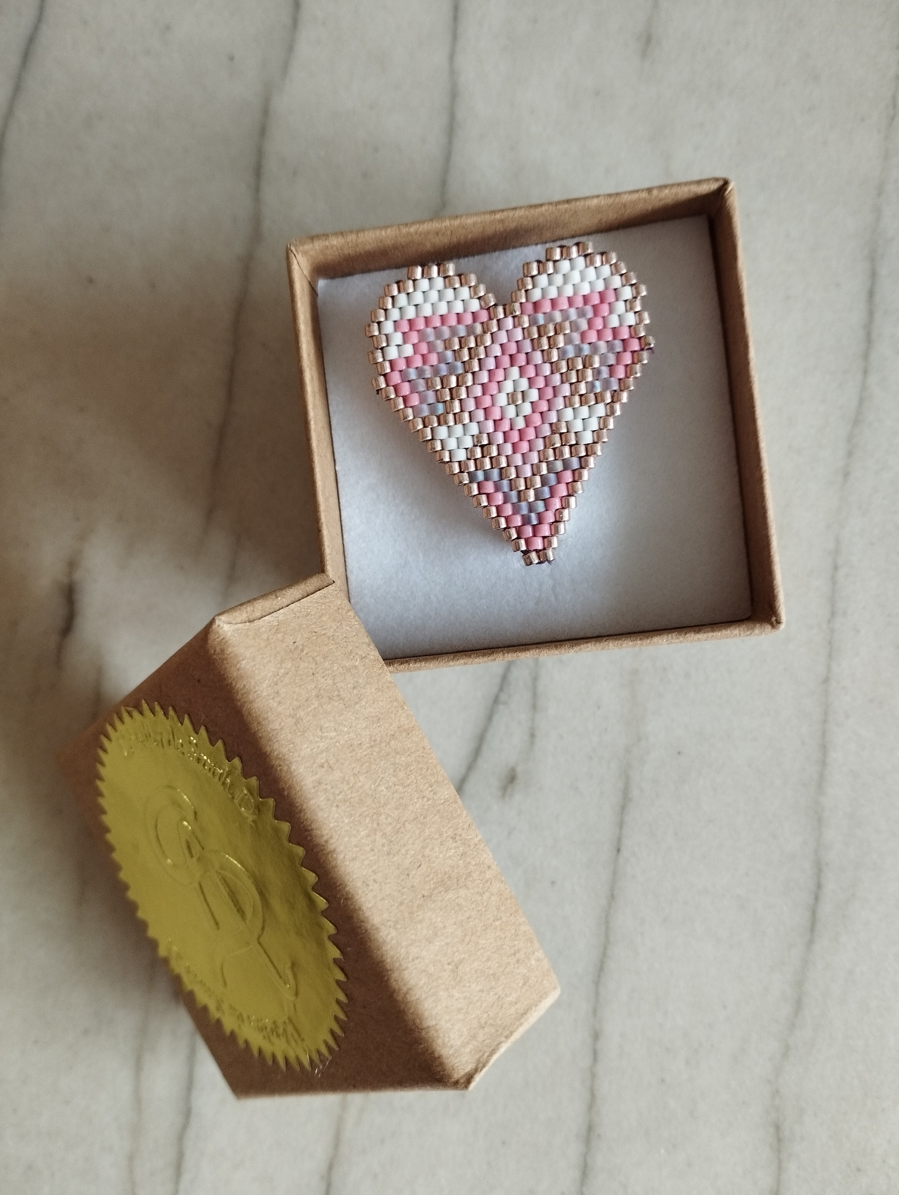 Broche tissée COEUR