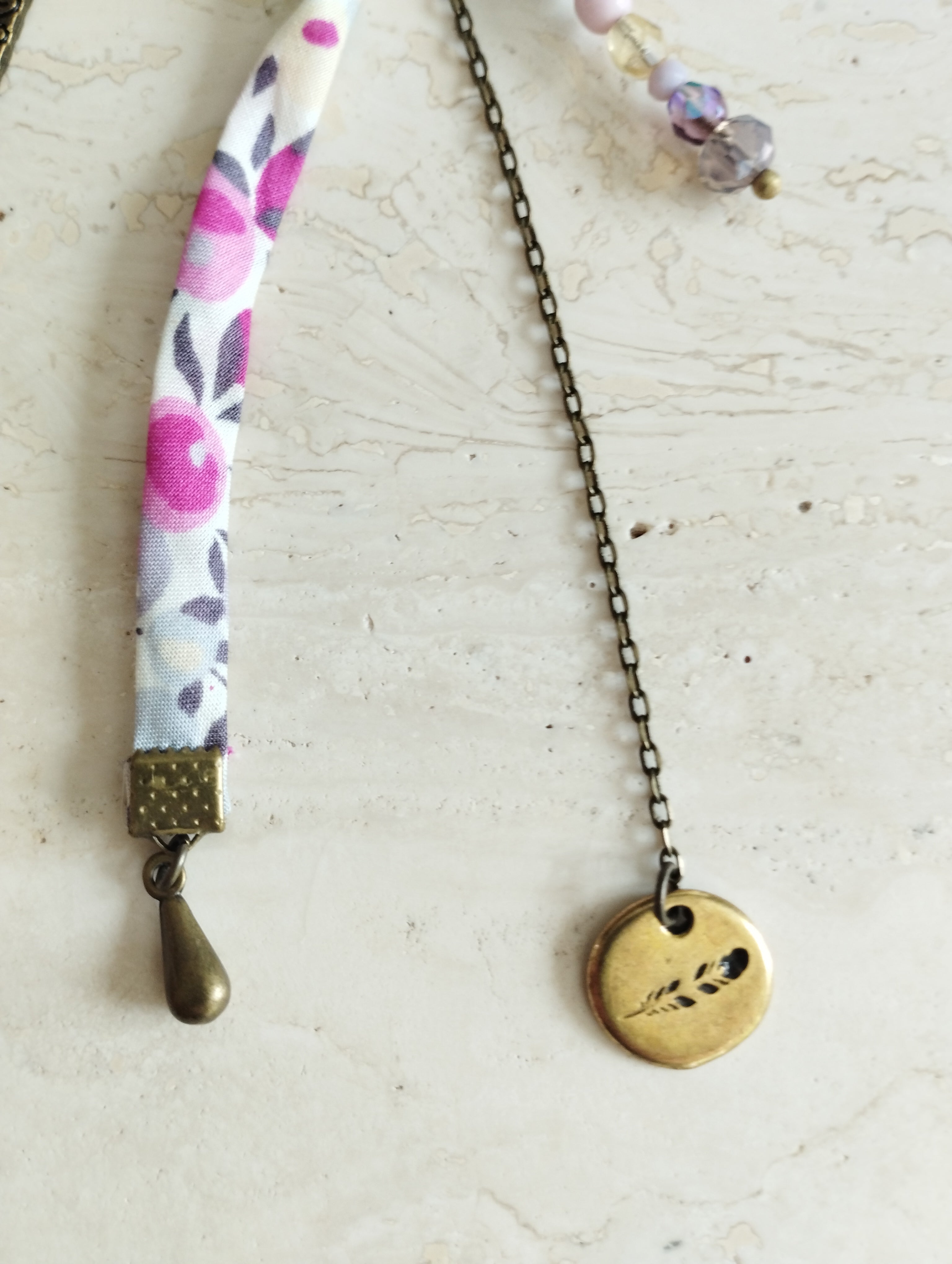 Marque-page Plume Rose (petit modèle)